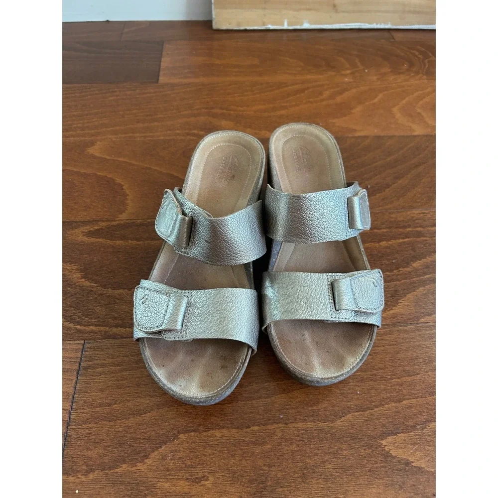 Clarks artisan petrina